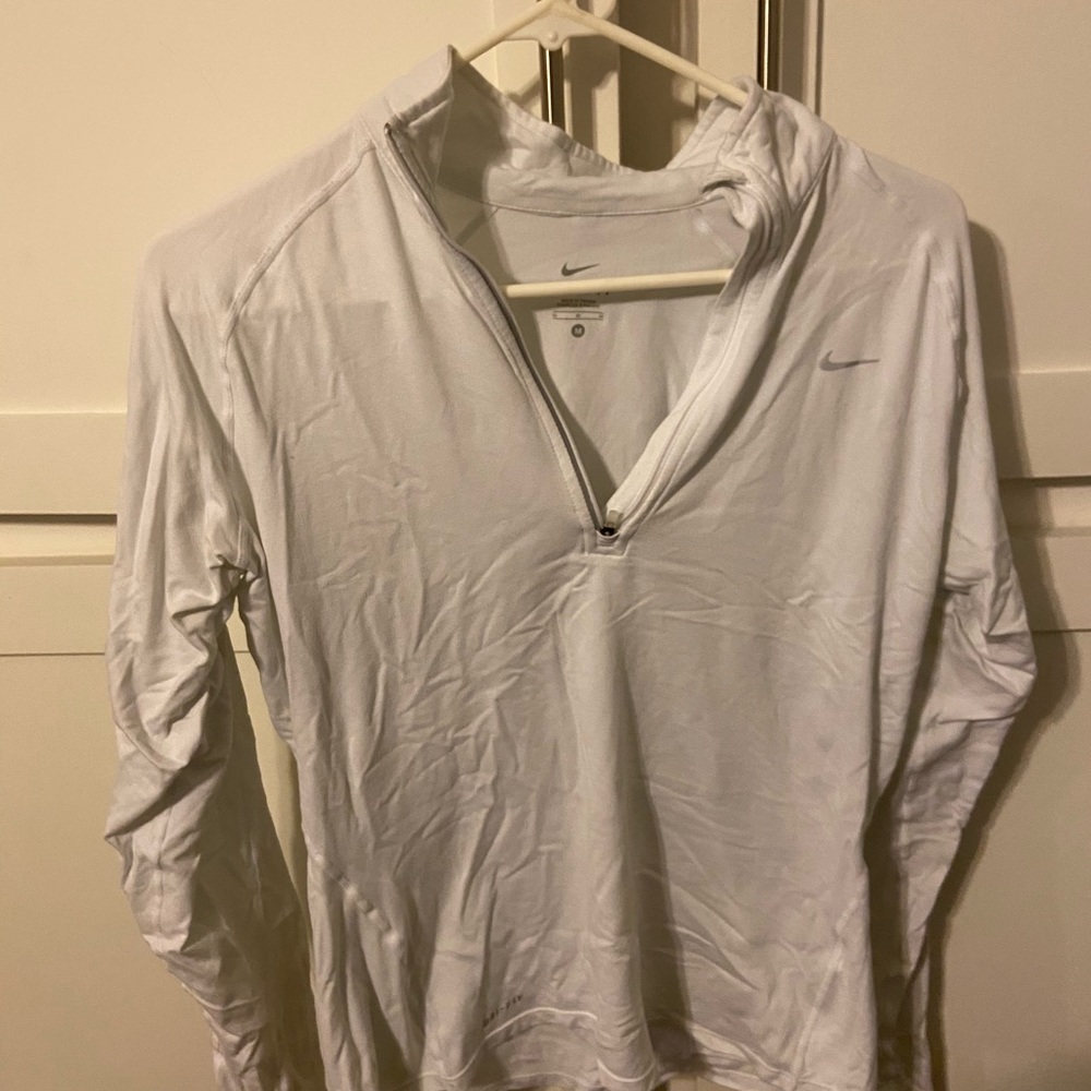 Nike dryfit pullover